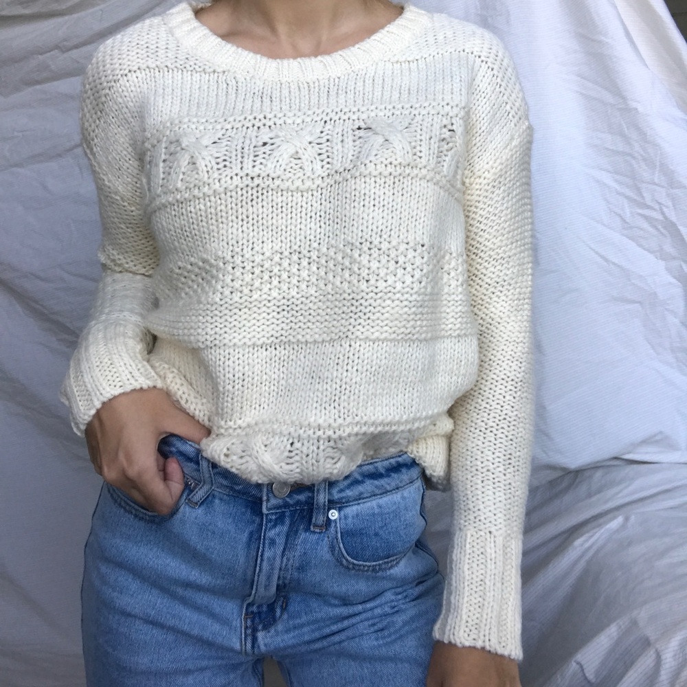 American Eagle Chunky Knit Sweater White✧
 »EUC XS